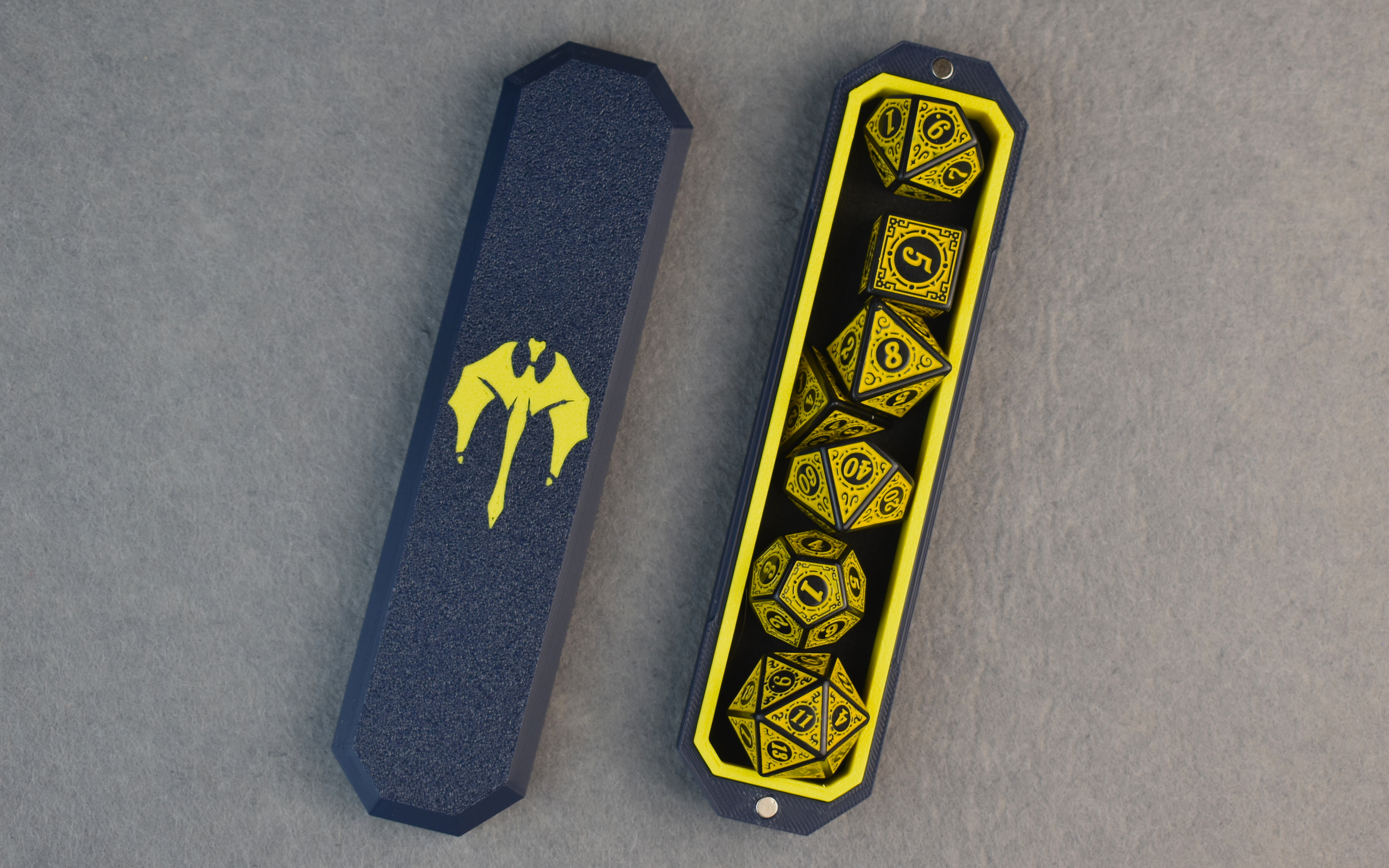 Kości z pudełkiem (Żółte)